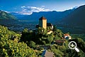 Schloss Tirol bei Meran